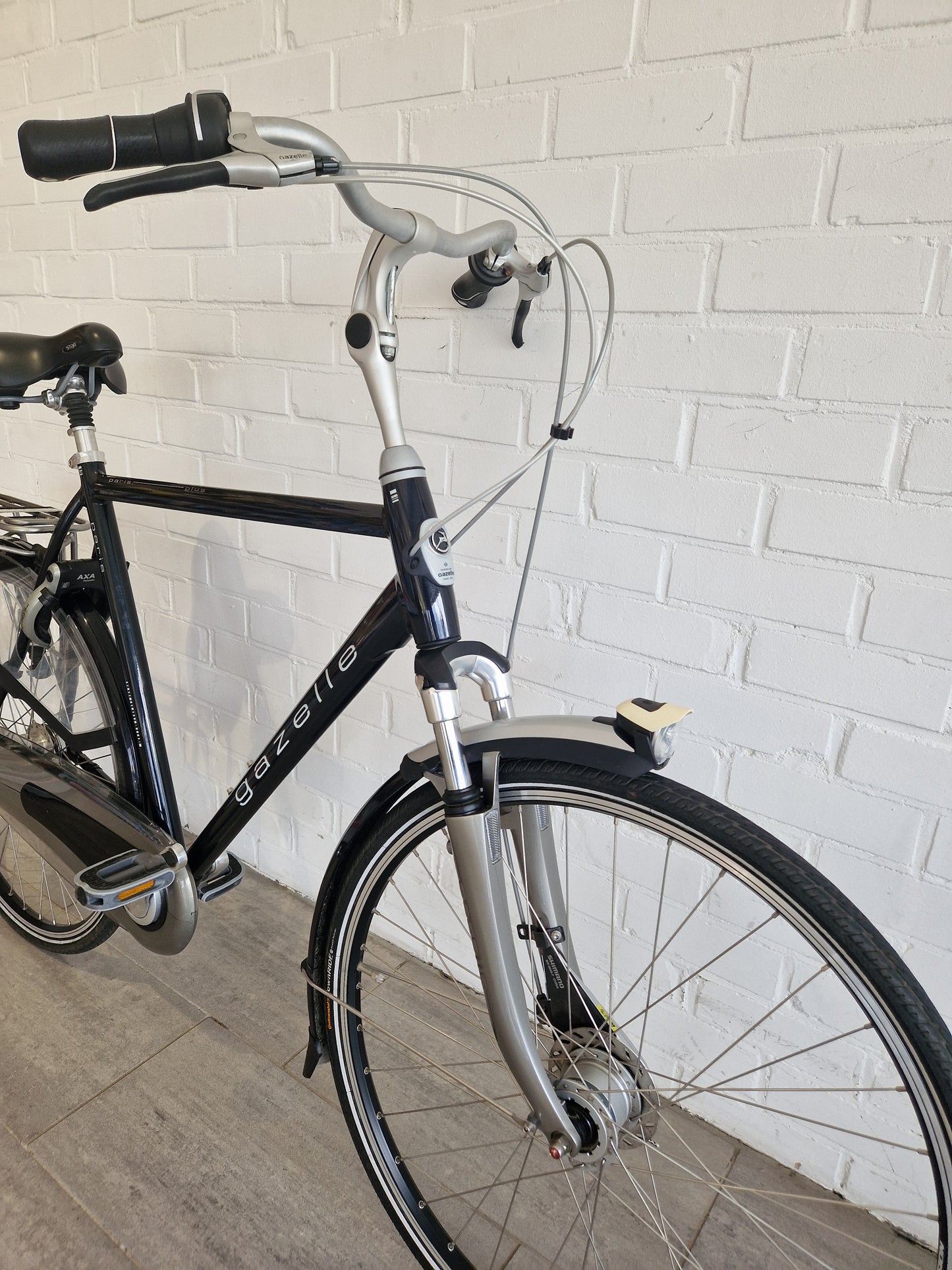 Gazelle Paris Plus H61