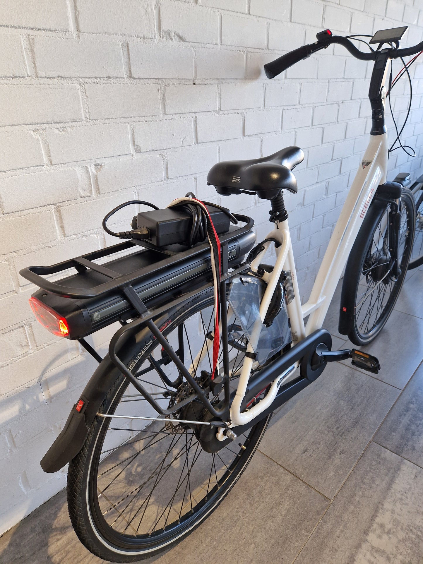 Stella Cosmo e-bike 53 cm