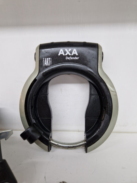 AXA Defender slot + Gazelle Innergy kap met slot