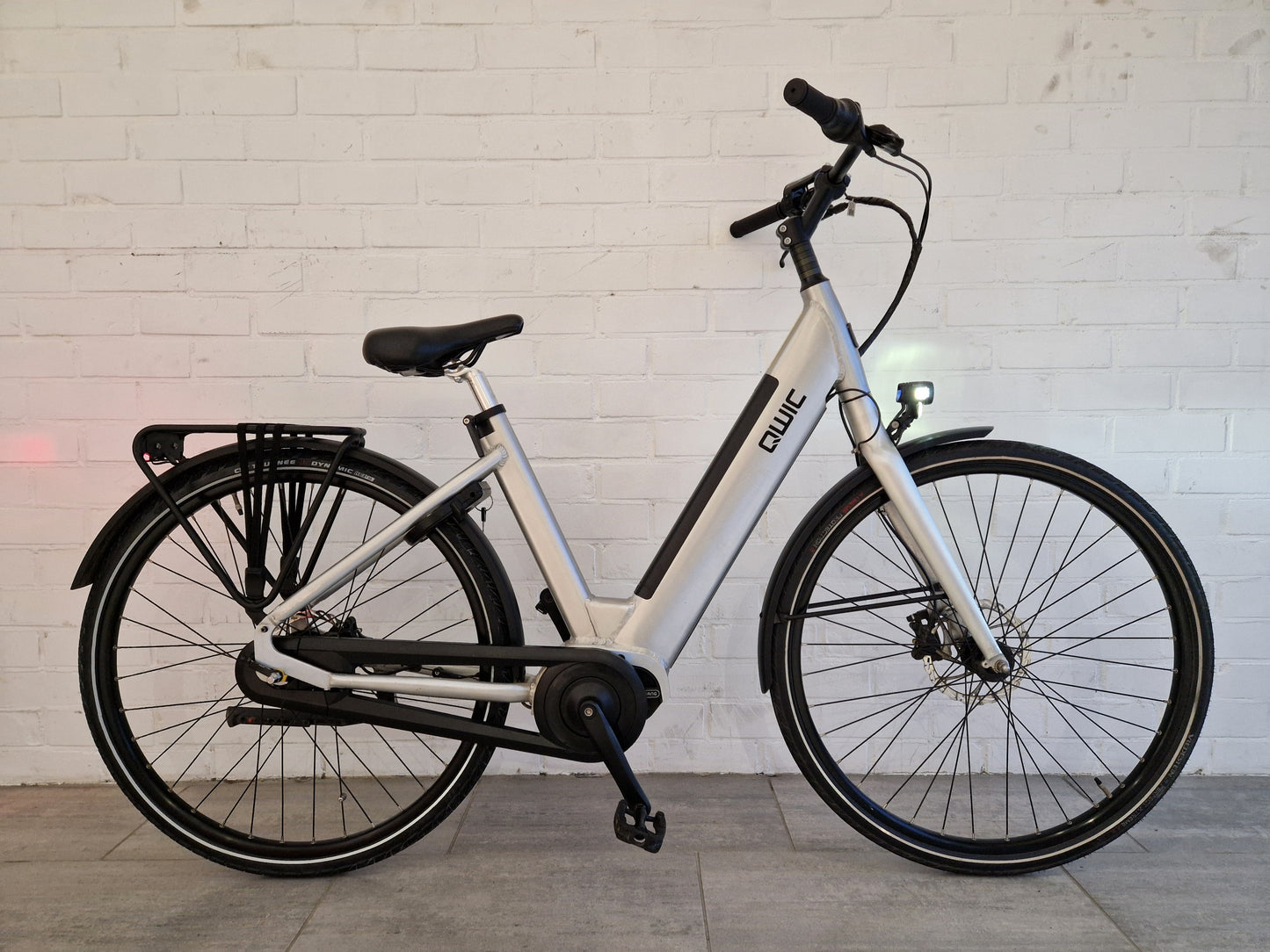 Qwic INTER Essential D50 | Slechts 381KM gereden!