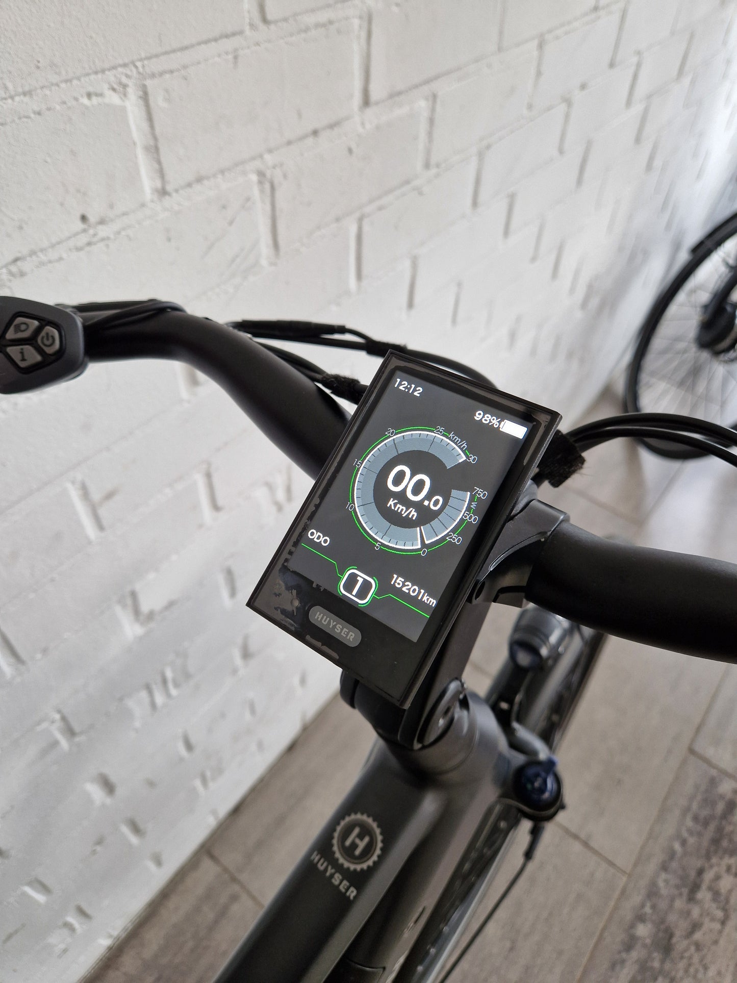 Huyser Novara H55 Bafang M420 middenmotor