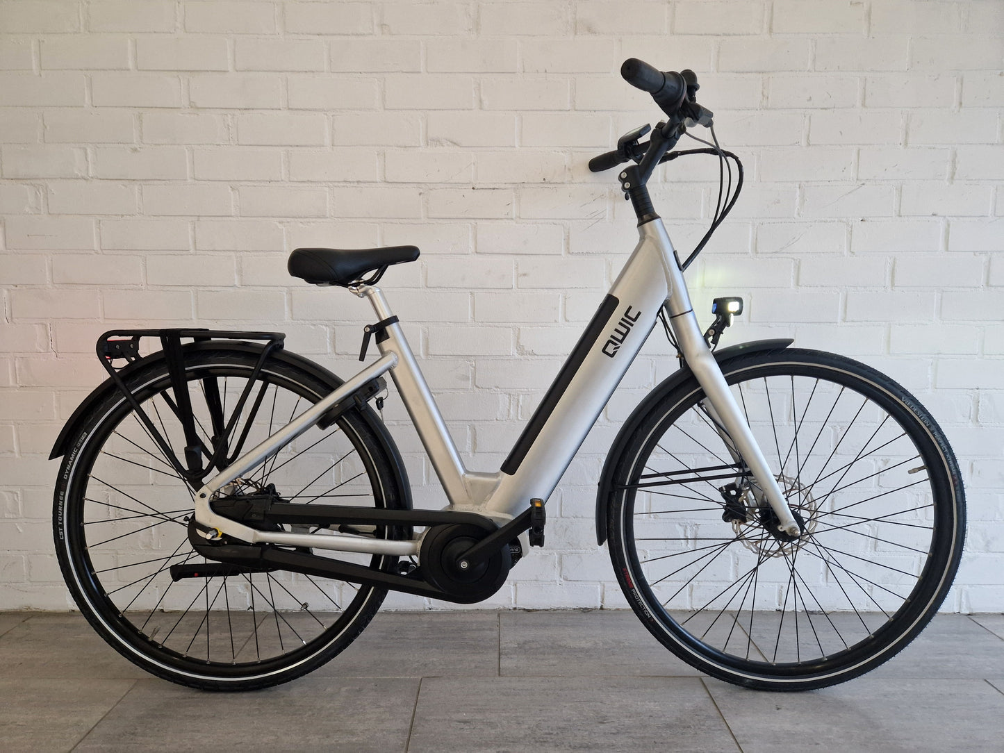 Qwic INTER Essential D50 | Slechts 908KM gereden!