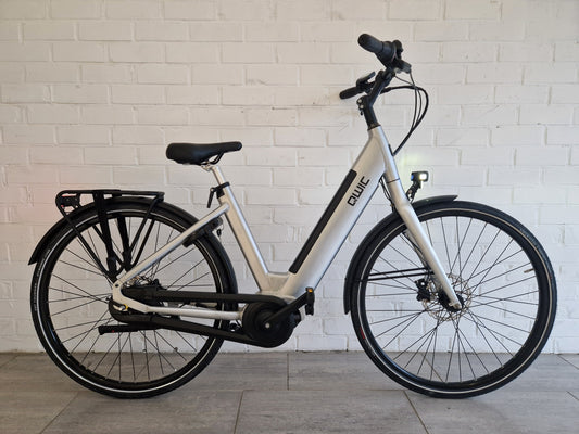 Qwic INTER Essential D50 | Slechts 908KM gereden!