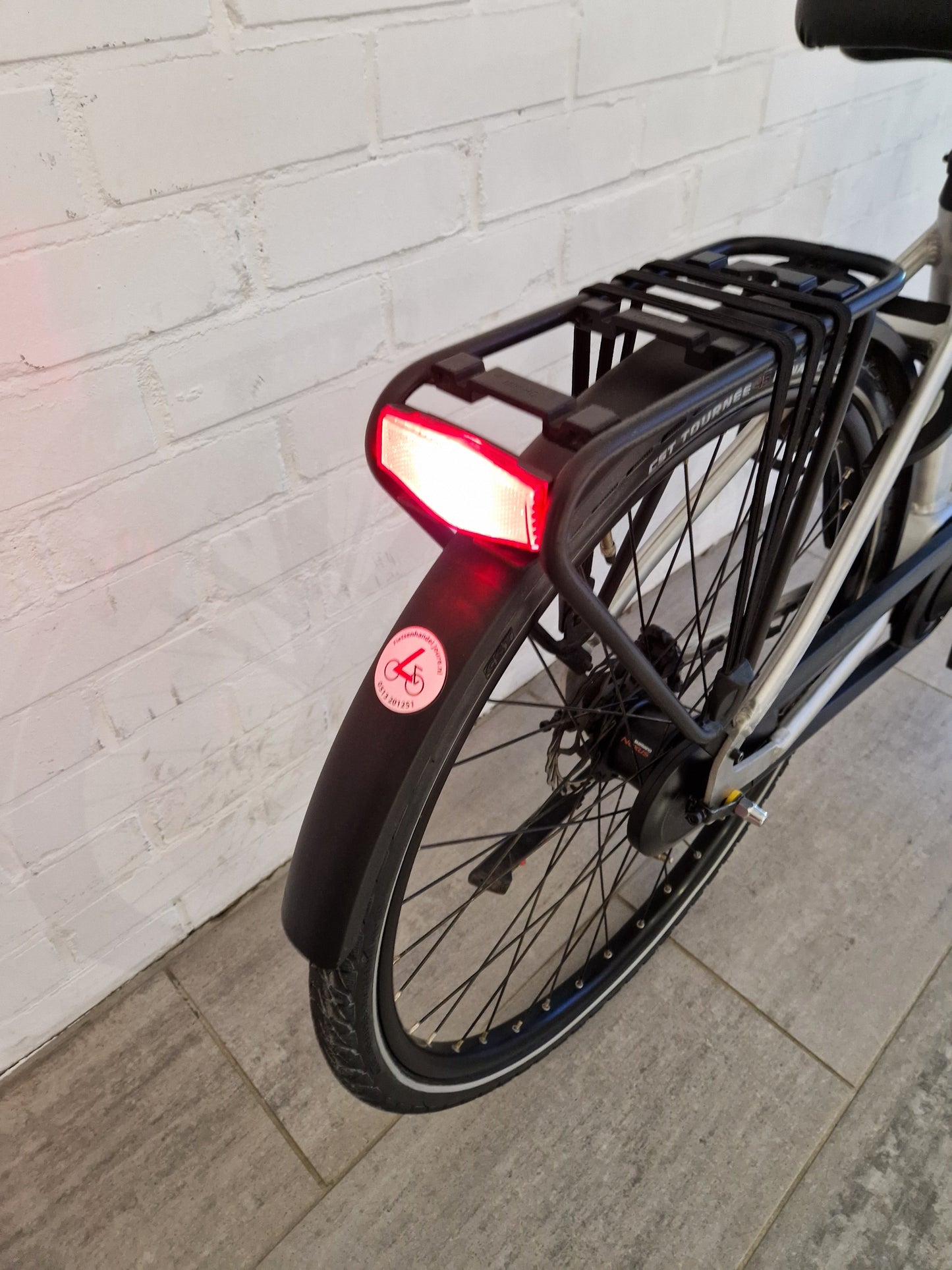 Qwic INTER Essential D50 | Slechts 381KM gereden!