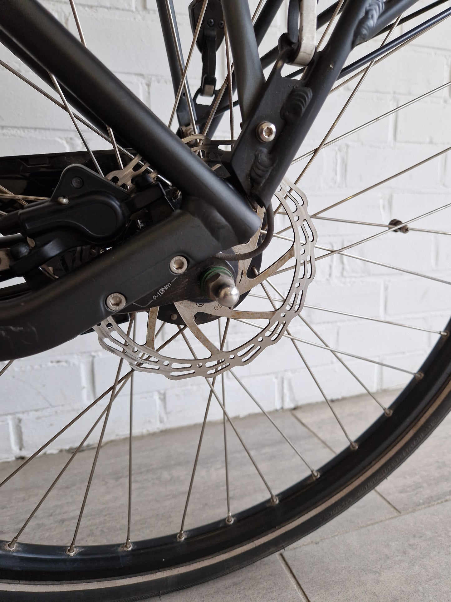 Batavus Finez D48 Bosch Active Line Plus middenmotor