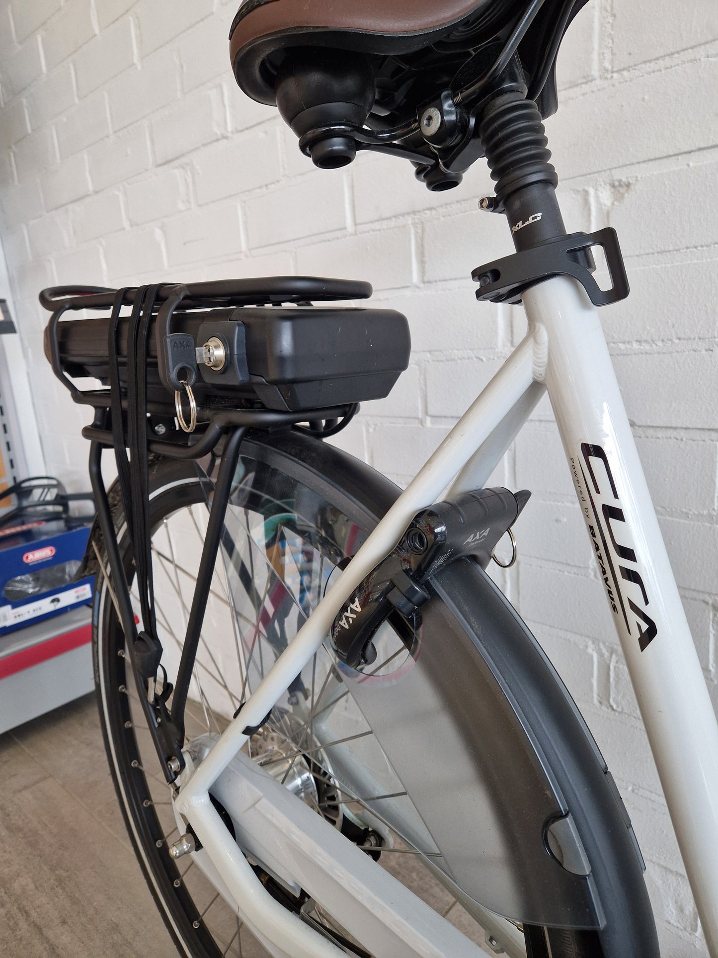 Batavus Cura 2021 met middenmotor