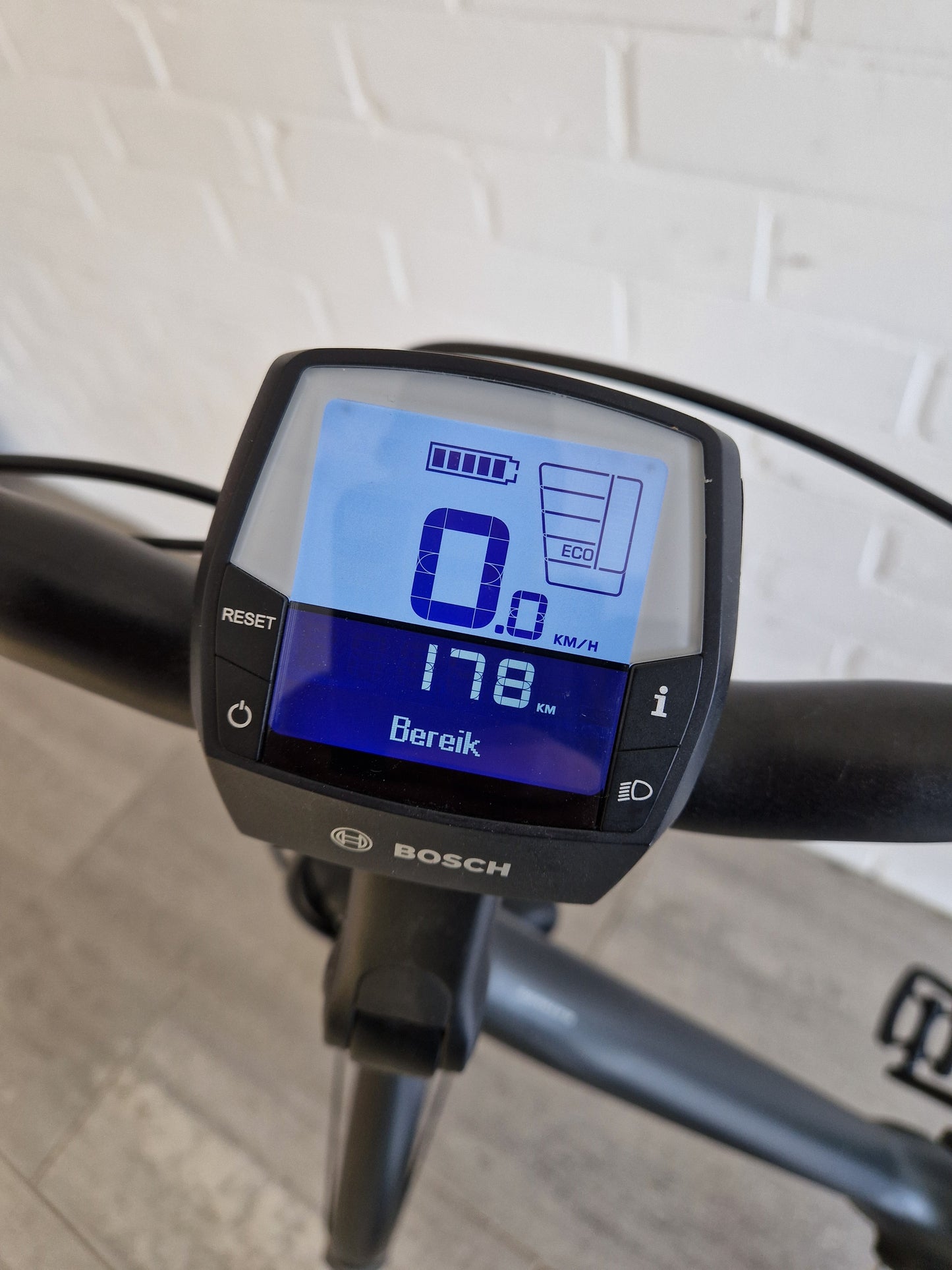 Batavus Finez D48 Bosch Active Line Plus middenmotor